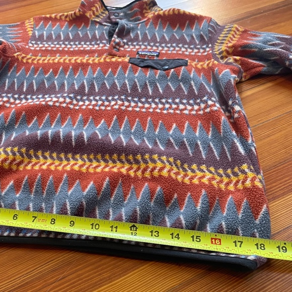 Women's Patagonia Lightweight Synchilla Snap-T Pullover, Medium, Laughing Waters - Picture 7 of 9